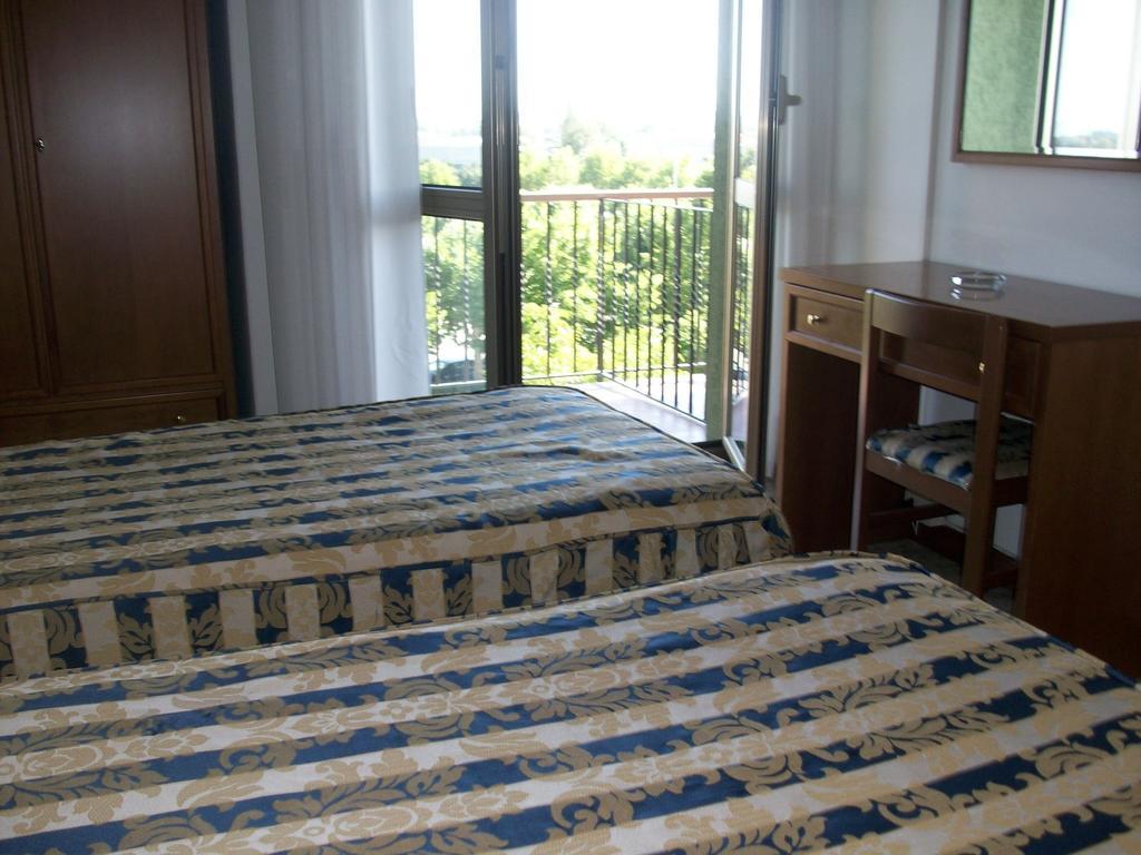 Hotel Santorotto Di Fabio Terrosi ซินาลุงกา ห้อง รูปภาพ